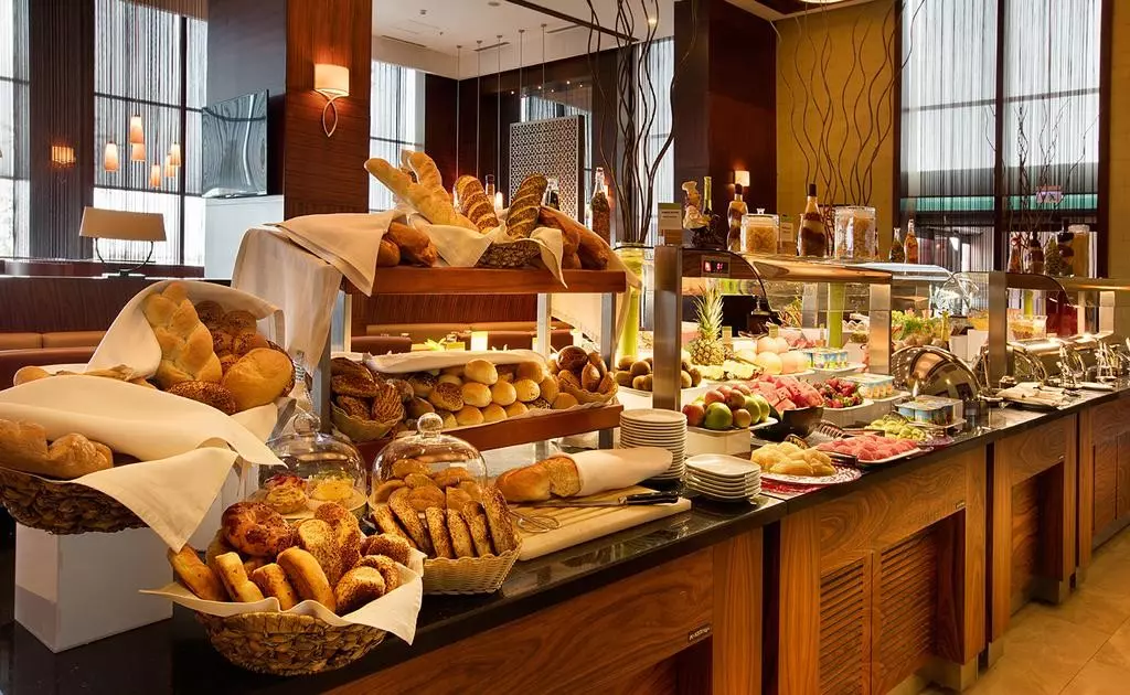 هتل دابل تری بای هیلتون وان